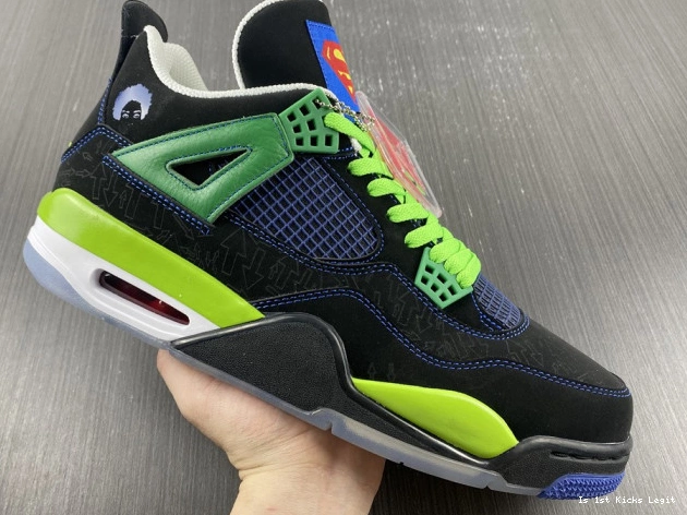 Jordan Air Retro 4 308497-015 Doernbecher 0820